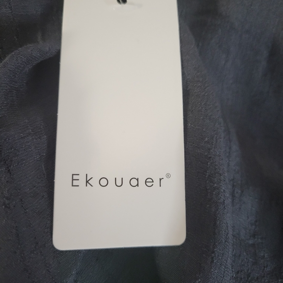 Ekouaer swimsuit cover up or robe one size black with white ball trim with tag - Picture 8 of 10